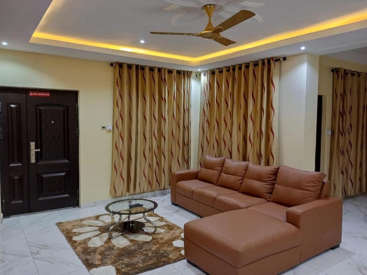 Washington Court Furnished Apartments Kwashieman Exterior photo