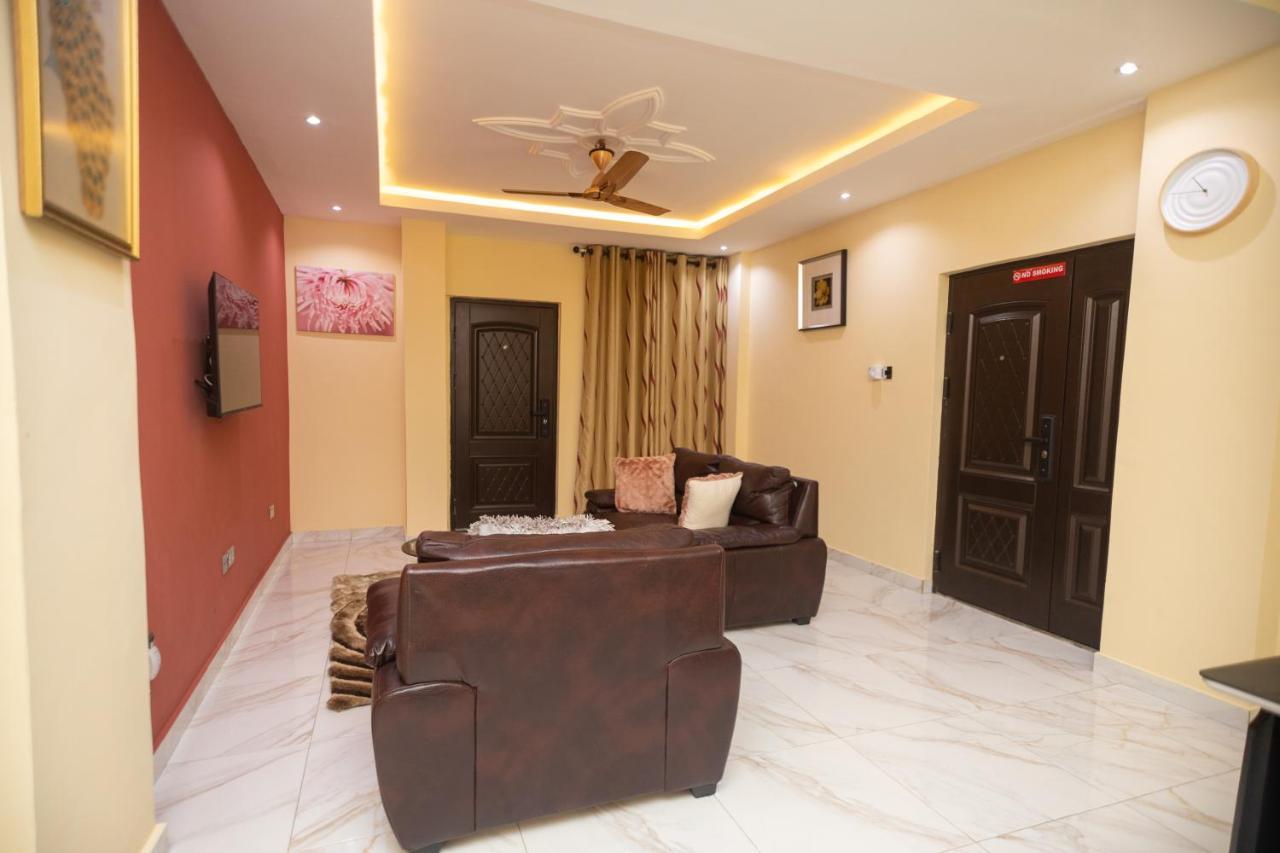 Washington Court Furnished Apartments Kwashieman Exterior photo