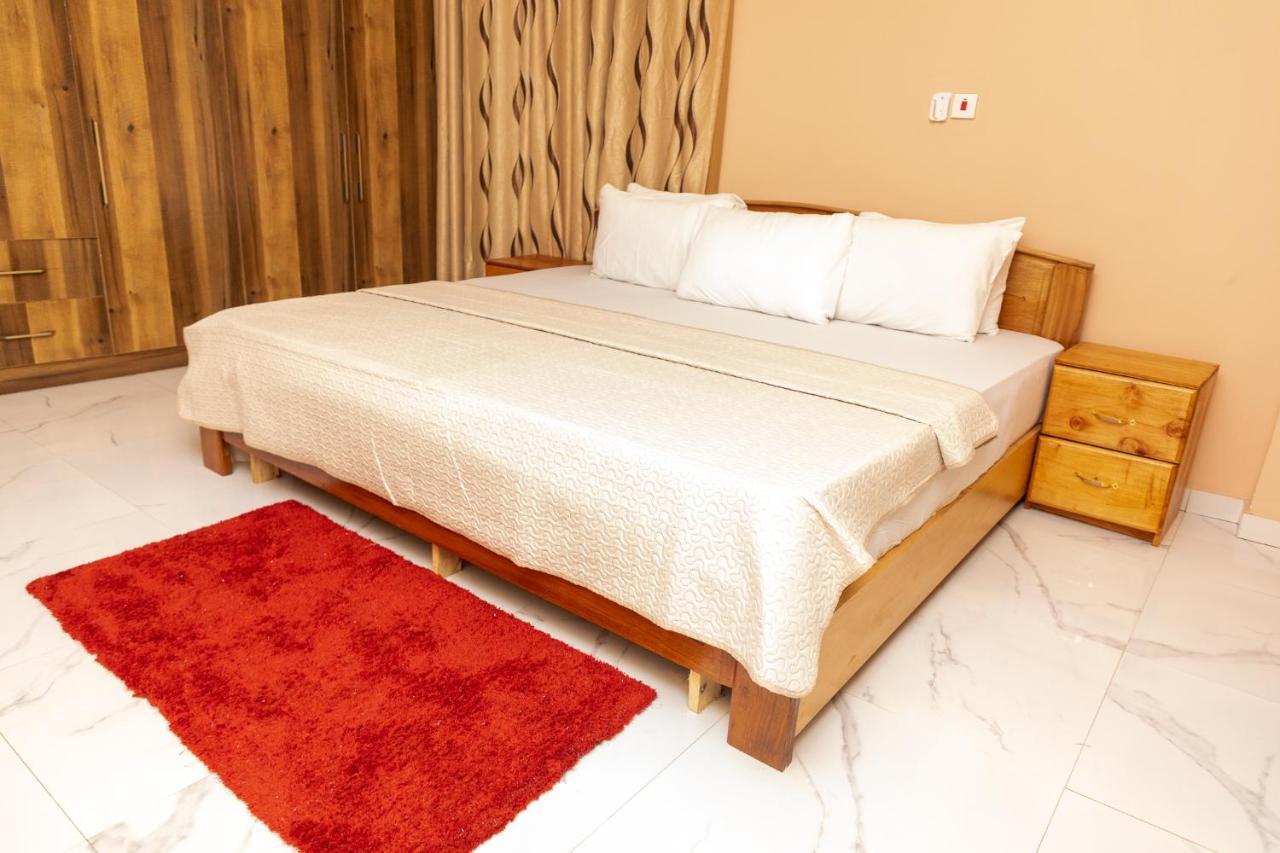 Washington Court Furnished Apartments Kwashieman Exterior photo
