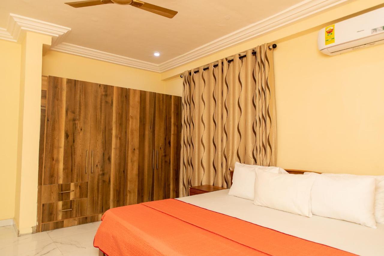 Washington Court Furnished Apartments Kwashieman Exterior photo